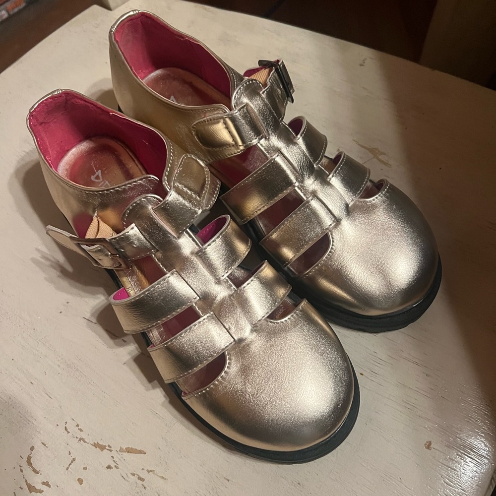 Dirty laundry shoes